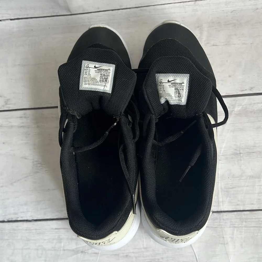 Nike Air Youth SZ:7Y Black white Ar7419-002 Running Sneakers‎ Shoes Unisex